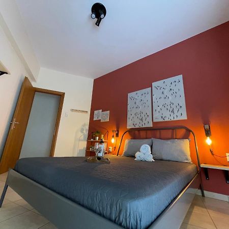 Tobacco Warehouse Apartment Кавала Экстерьер фото