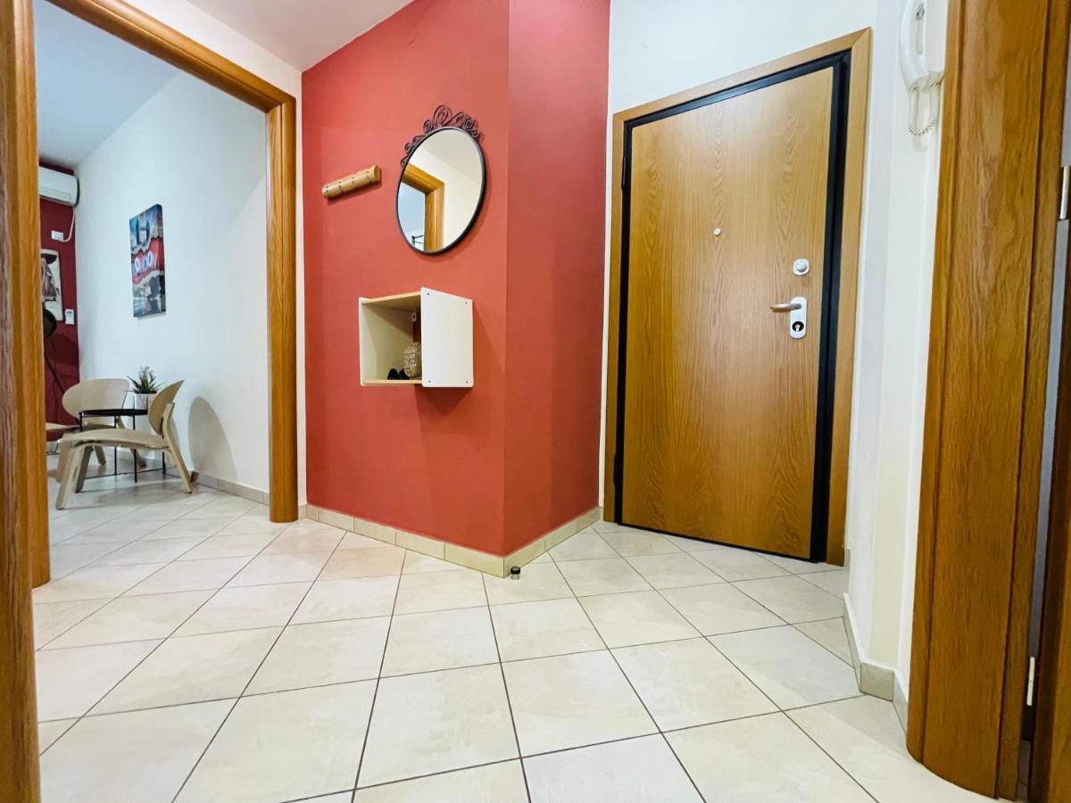 Tobacco Warehouse Apartment Кавала Экстерьер фото
